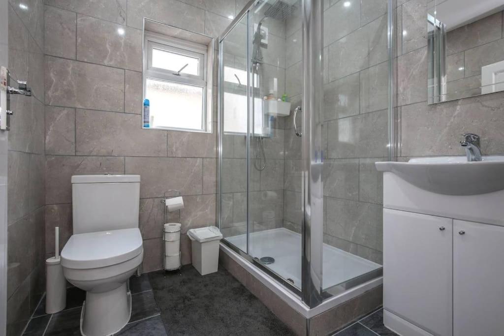Large Modern Apartment With Garden Sleeps 10 Guests London Ngoại thất bức ảnh