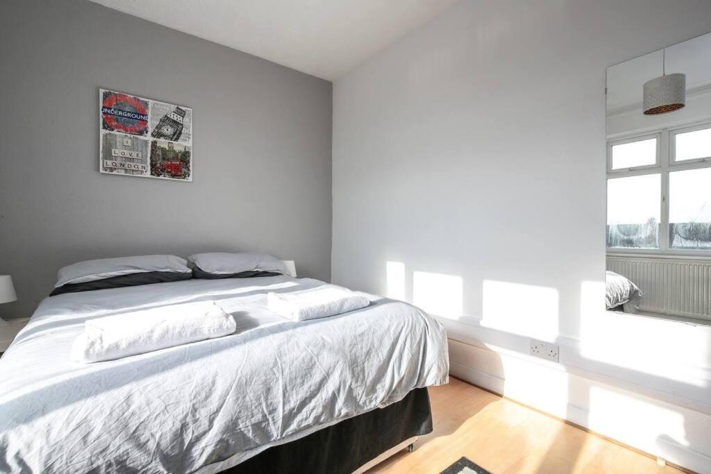 Large Modern Apartment With Garden Sleeps 10 Guests London Ngoại thất bức ảnh